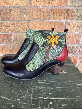 L'ARTISTE Spring Step Women's Dramatic Floral Ankle Leather Boots US 7.5-8 EU 38